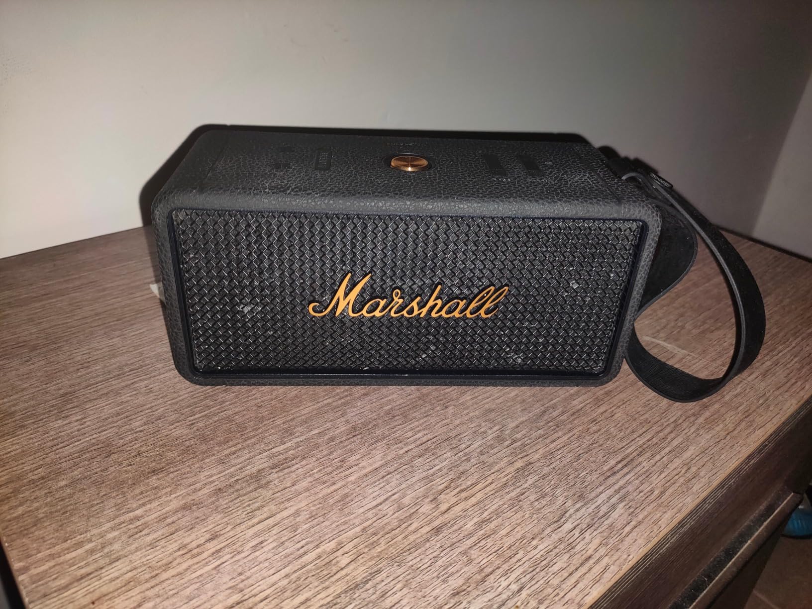 Suono stereo vero in una scatola piccola